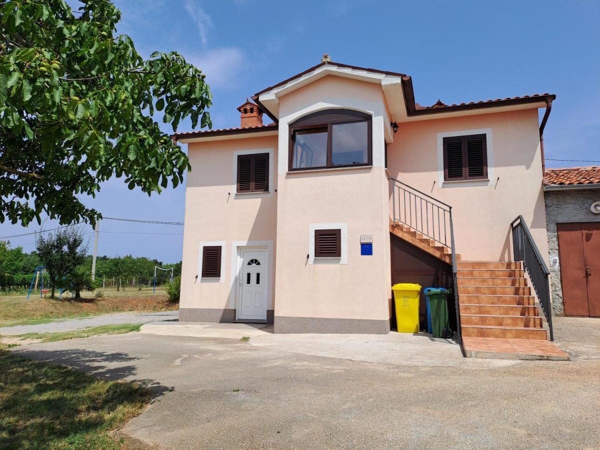 House Marko Šumber Εξωτερικό φωτογραφία